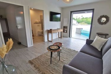 Il est trs spacieux et dispose de toutes commodits