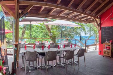 Le restaurant en bord de Plage : Le Galets Beach