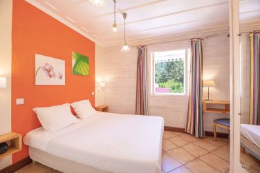 Les chambres Standard disposent d'une vue sur La Runion