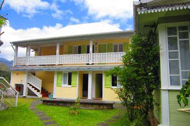 Les chambres sont rparties dans le batiment principal attenant au restaurant