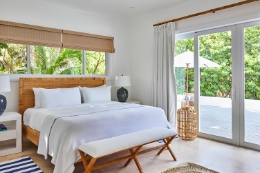 The Pineapple House... La 2�me chambre parentale, lit king