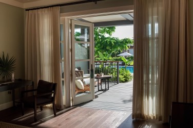 Tout en �l�gance