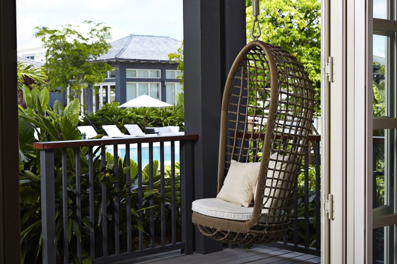 photo the island house