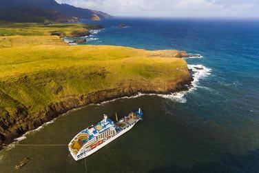 Un bateau de l�gende qui vous fera d�couvrir le bout du monde...