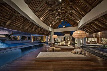 L'atmosphre chaleureuse et conviviale de cet htel