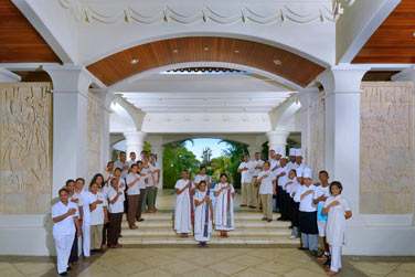 Vous serez accueillis par une quipe chaleureuse et souriante !