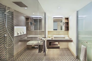 La salle de bain de la Suite Lux*