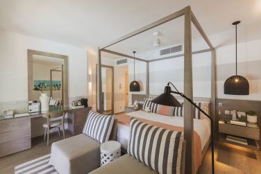 Aux motifs et aux tons apaisants elle sduira les couples en qute de repos