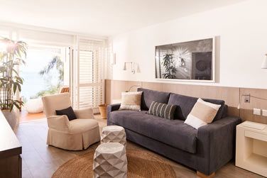 L'espace salon de la Suite Famille