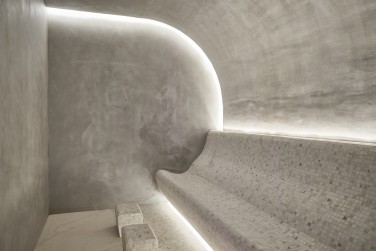 Un hammam spacieux au design moderne