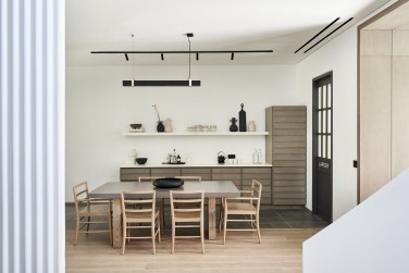 La salle de sjour de la Villa Lux* avec piscine