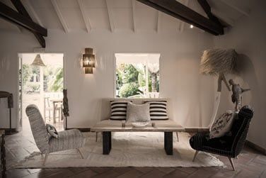 ... tout en sirotant un cocktail rafrachissant