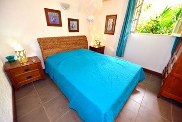 Les chambres sont confortables et bien quipes