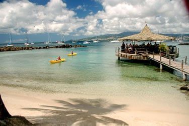 Optez pour une sortie en kayak au dpart de la plage !