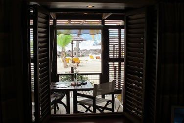 Profitez de la brise marine depuis votre terrasse