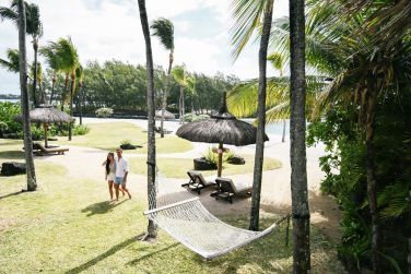 Quoi de mieux qu'un hamac entre amoureux pour se sentir dpays ...