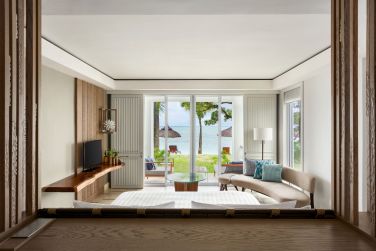 Dans la suite frangipani club vous bnficierez d'un salon tout quip et spacieux