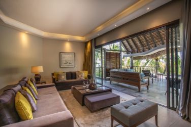 Christopher Laurenz  Beachcomber Resorts & Hotels