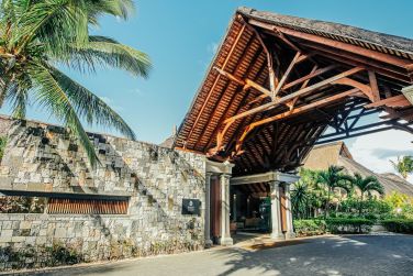 Dimitri Rault  Beachcomber Resorts & Hotels