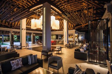 Christopher Laurenz  Beachcomber Resorts & Hotels