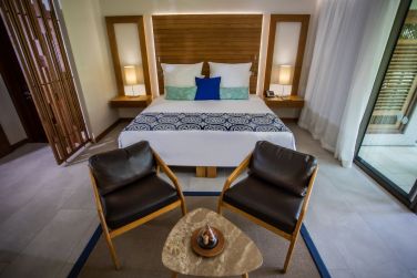 Christopher Laurenz  Beachcomber Resorts & Hotels