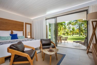 Christopher Laurenz  Beachcomber Resorts & Hotels