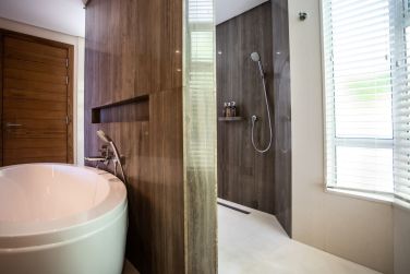 Christopher Laurenz  Beachcomber Resorts & Hotels