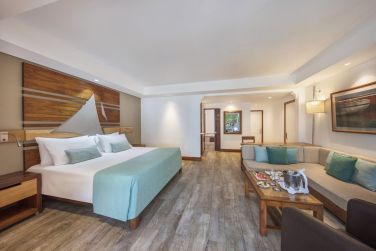 Jean Bernard Adoue  Beachcomber Resorts & Hotels