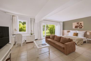 Jean Bernard Adoue  Beachcomber Resorts & Hotels