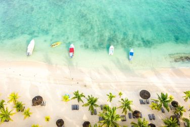 A.ISSOCK  Beachcomber Resorts & Hotels