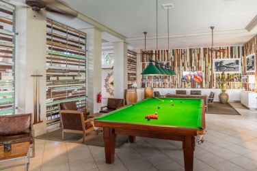 A.ISSOCK  Beachcomber Resorts & Hotels