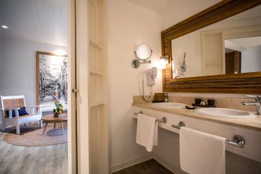 Christopher Laurenz  Beachcomber Resorts