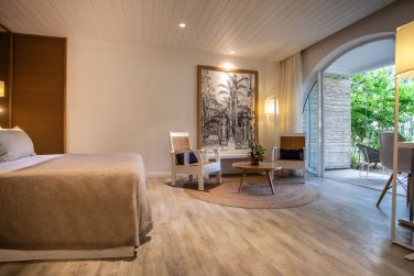 Christopher Laurenz  Beachcomber Resorts