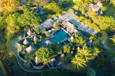 Johann Vandenhecke  Beachcomber Resorts & Hotels