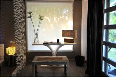 Des touches croles viennent rehausser le cadre contemporain