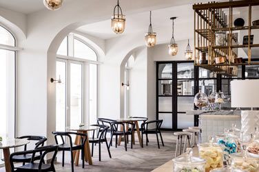 Le resutanrant l'Artisan est le lieu idal pour savourer des plats lgers