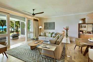 Le coin salon de la Junior Suite Front de mer