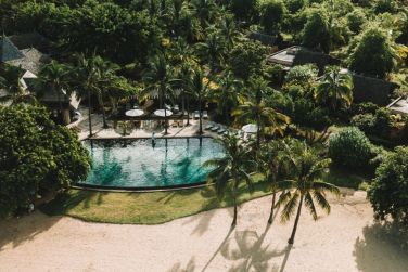 Face au lagon turquoise de la baie de Tamarin