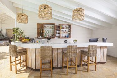 Fates une pause au bar