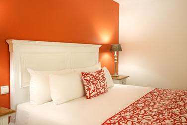 L'ambiance intimiste et confortable de la suite junior vous sduirons