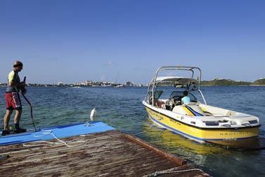 Vous serez tout prs de la trpidante vie nocturne de Maho et des plus belles plages de l'le