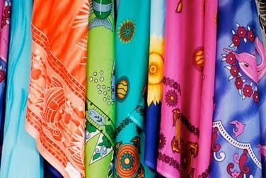 Produits locaux, artisanat...une tape incontournable de votre passage  Mah