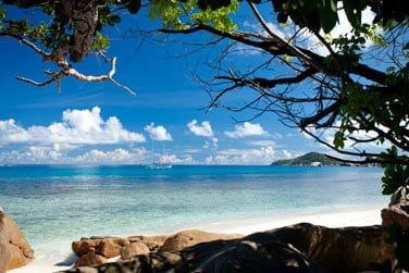 Cap sur Praslin et sa douceur de vivre...