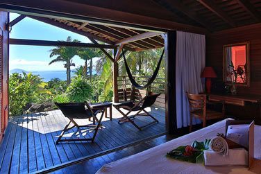 Les chambres confortables et bien quipes