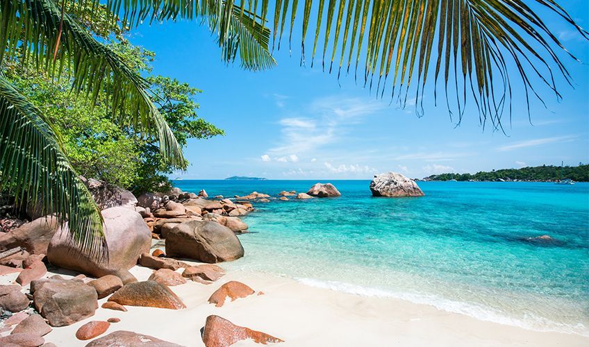 plage de l'Anse Lazio aux Seychelles