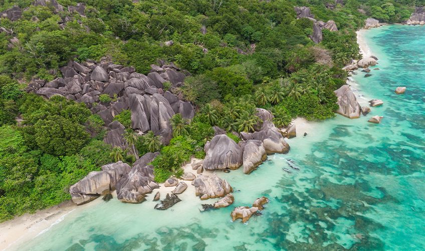 La fameuse plage Anse Source d'Argent sur l'le de La Digue aux Seychelles