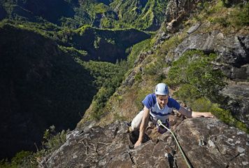 Elancez-vous à la découverte des sommets réunionnais ascension-reunion