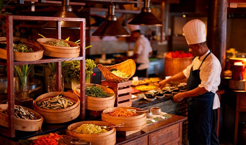 buffet dans un restaurant aux Maldives
