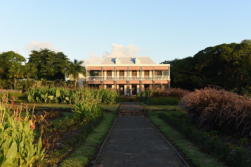 chateau bel ombre