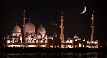 Un incontournable à Abu Dhabi ? La somptueuse Grande Mosquée Cheikh Zayed